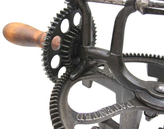 Image of Lightning Arc Apple Parer with Foot to Guide Pion Gear Along the Rack