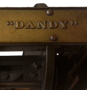 Dandy Apple Parer