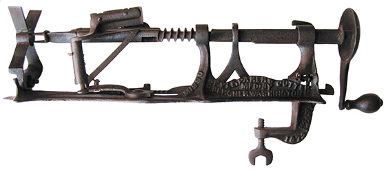 Bernger Apple Parer Corer and Cutter