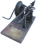 Image of Maxam Scroll Apple Peeler